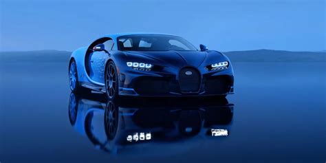 Bugatti Chiron Review 2025 Ultimate Hypercar Performance and Luxury