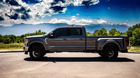 Leveled 2022 Ford F-350 Dually on DDC Super Singles - Soco Customs
