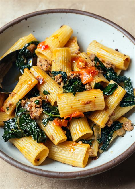 Simple Kale and Sausage Pasta — saltnpepperhere