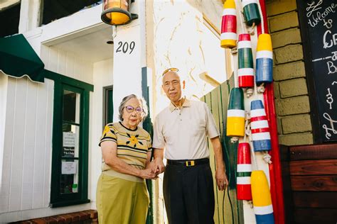 Two People Standing Together 的图像结果