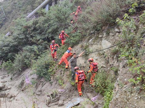 汶川山洪泥石流灾害已发现3名遇难者，其中2人是夫妻_群众_救援_应急