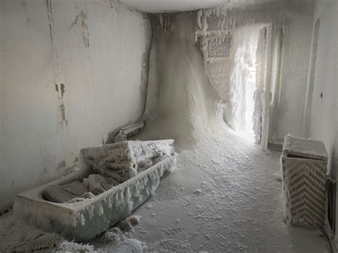 Eerie Photos Show Frozen Homes and Buildings in a Russian Ghost Town (PHOTOS) | The Weather Channel