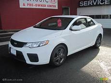 kia forte white 2010 clear white kia forte koup ex 27544602 photo 4 kia forte white 2010 clear white kia forte koup ex 27544602 photo 4