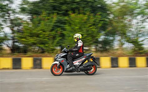 Yamaha Aerox 155 first ride review - Overdrive