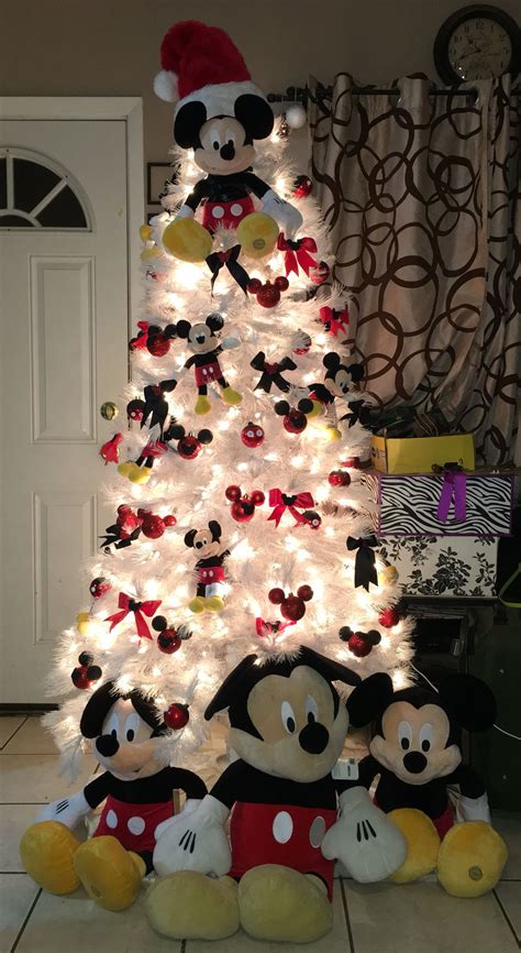 Disney Magic mickey mouse christmas decorations for a Fantastical ...