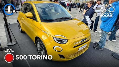 La nuova Fiat 500 Hybrid vista dal vivo a Torino