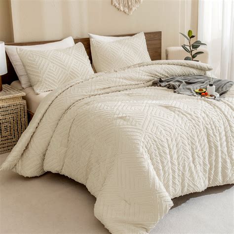 ANGENIA Queen Comforter Set Beige, 3 Pieces Fluffy Cream Boho Bedding ...
