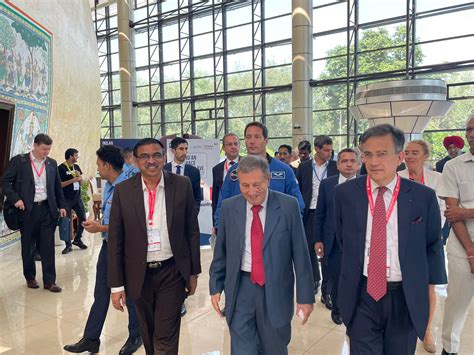 EXC| Space station, manned moon, Mars missions in pipeline: ISpA chief ...