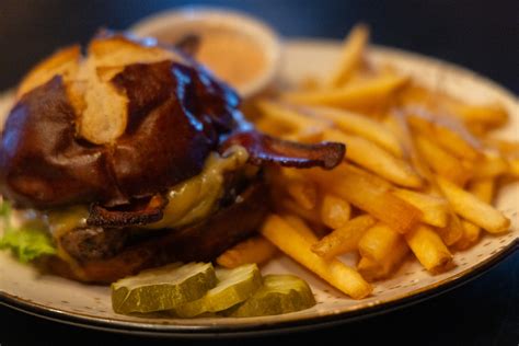 Pike and Pint Grill - Explore Alexandria, MN