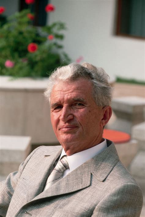 Nicolae Ceaușescu 的图像结果