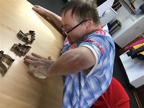 Dinosaur Project – The Beeches Resource Centre