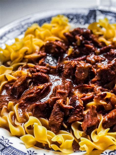 The Coziest, Creamiest Beef Tips with Egg Noodles - EU-Vietnam Business ...