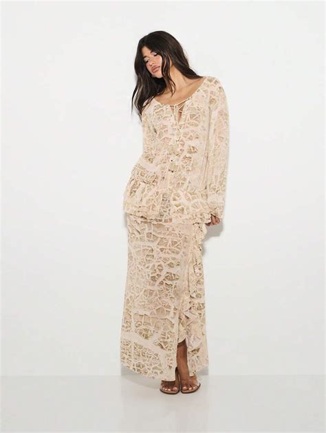 KIZN Luxury Burnout Print Puff Sleeve Maxi Dress With Ruffle Details ...