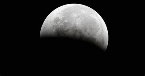 Water Molecules And Hydroxyl Found On Moon, Confirms Chandrayaan-2