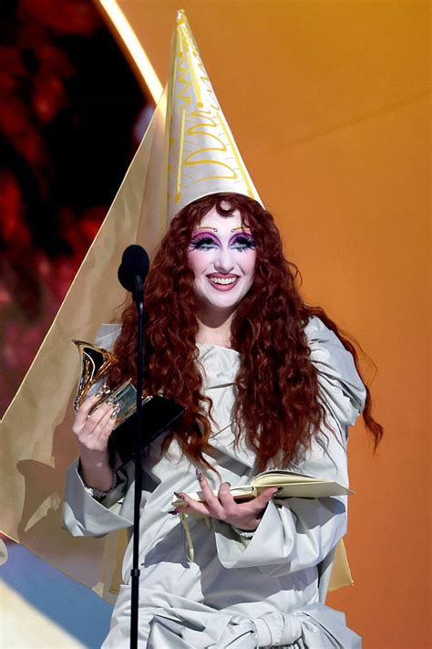 Chappell Roan Gives Rousing Best New Artist Speech at 2025 Grammys | Us ...