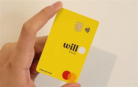 Como solicitar um cartão bancário