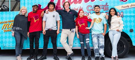 11 BEST FOOD TRUCKS IN DALLAS & FORT WORTH! - Ruthie's For Good