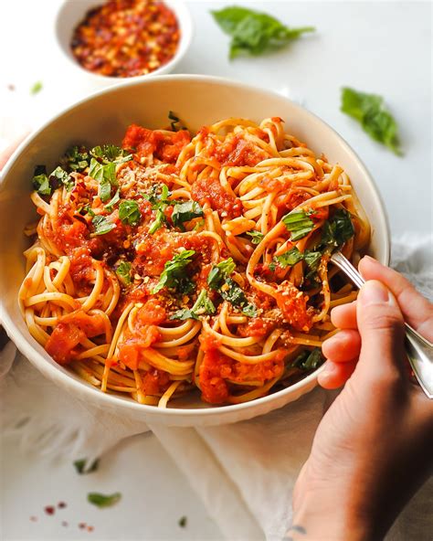 Spicy Pasta Sauce - It's All Good Vegan