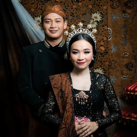 Punakawan Digital – Berbagi Momen Spesial dengan mudah