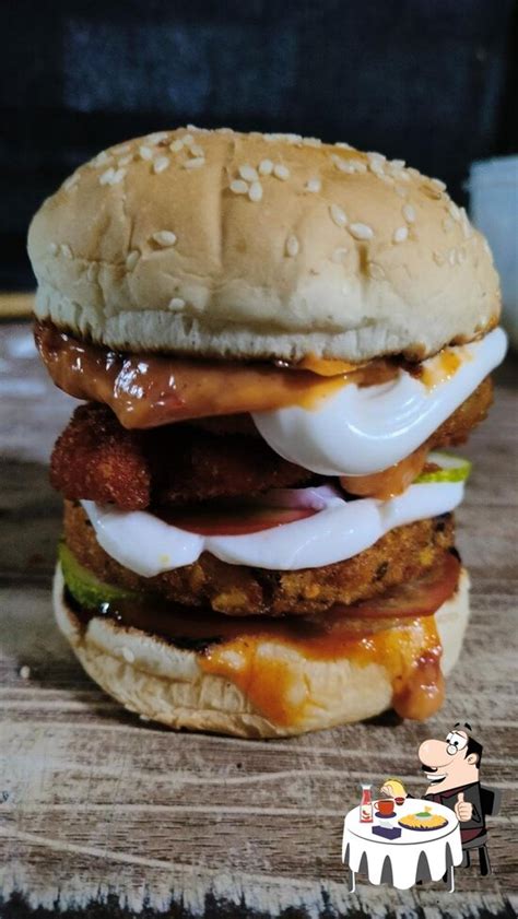 Food Dash, Gurugram - Restaurant menu, prices and reviews