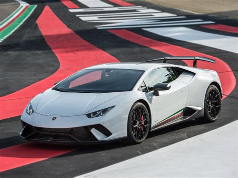 Fotos de Lamborghini Huracan Performante LB724 2017
