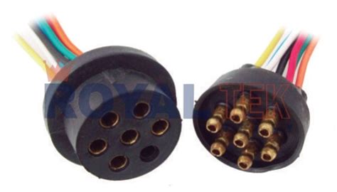 RoyalTek Italy - Ficha De Conexion Royaltek 7 (siete) Vias Acopla