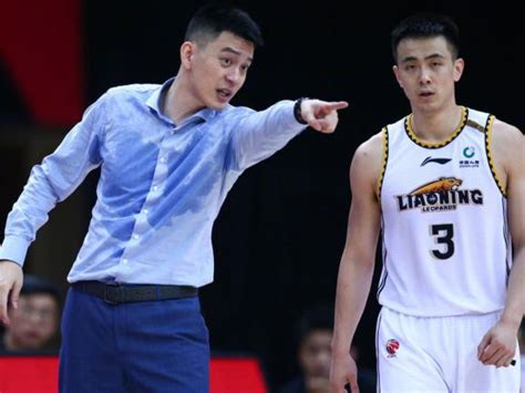 CBA球员薪资排名，中国篮球一哥只能屈居第三！