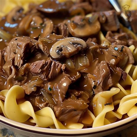 Crockpot Beef Tips & Noodles - Easy Family Recipes