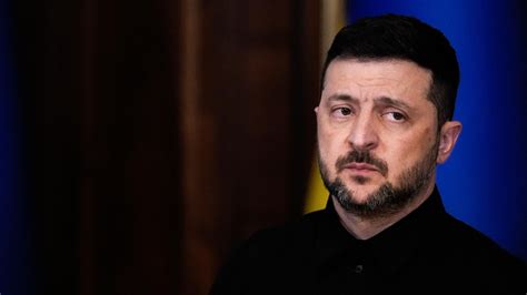 "Украина – банкрот": британский дипломат объявил, что должен Зеленский ...