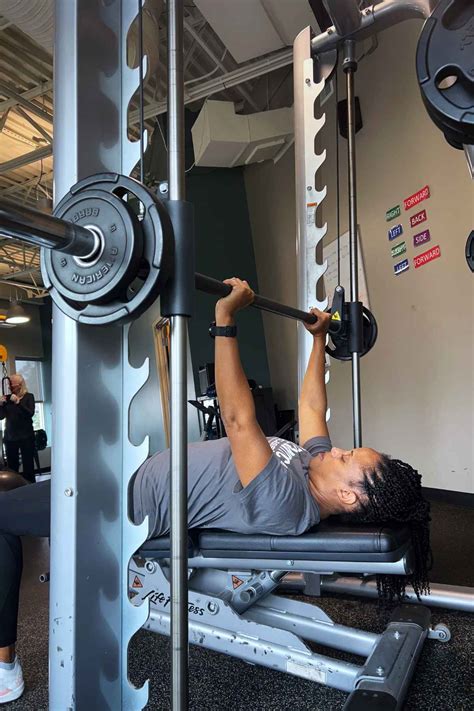 Choosing the Smith machine bench vs barbell bench • Views From Here