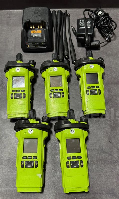 Lot of Five (5) Motorola APX 6000 Digital Mobile Radios (Box 11) | GovDeals