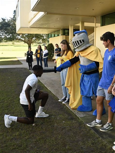 School Clubs 的图像结果
