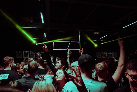 Techno Music 的图像结果