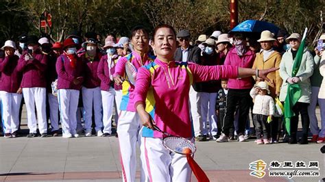 2020年中国老年人健步走大联动活动在香巴拉公园开走_新闻聚焦_民族频道_云南网