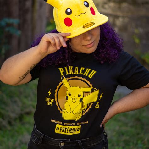Pokemon - Pikachu College T-shirt Zwart | Elbenwald