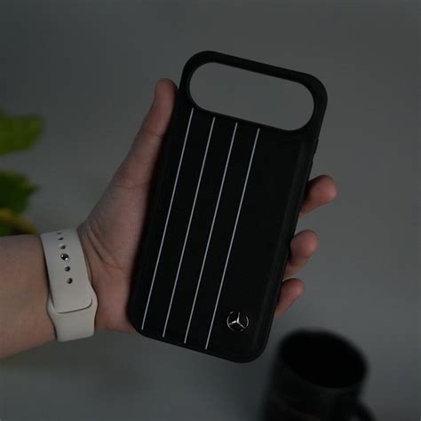 iPhone 17 Air Merc White Line Pattern PU Leather Case Cover – FRATO