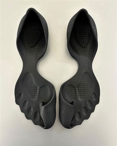 Balenciaga Barefoot Zero Shoe | SneakerNews.com