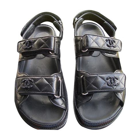 Chanel Sandals Black Leather ref.61192 - Joli Closet