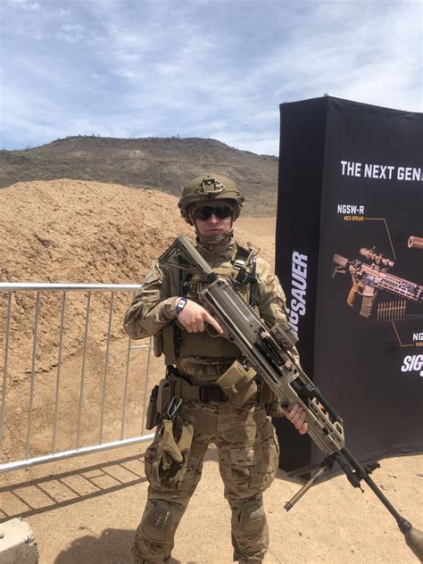 Sig Sauer’s NGSW XM250 Suppressed LMG at Sig Freedom Days. Ben Avery’s ...