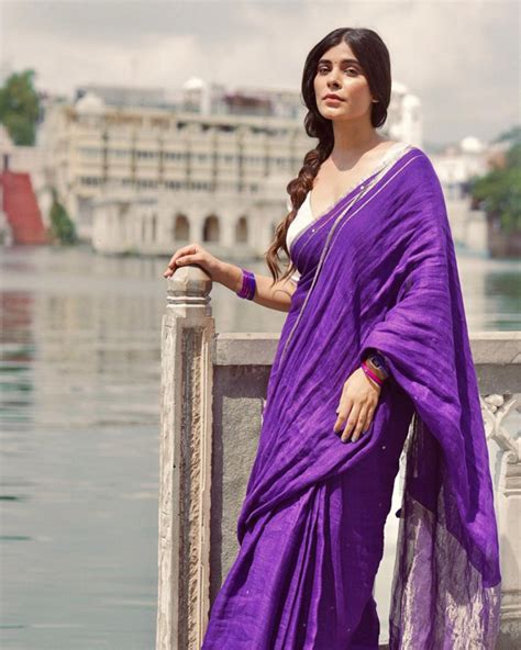 Purple Raina Linen Saree