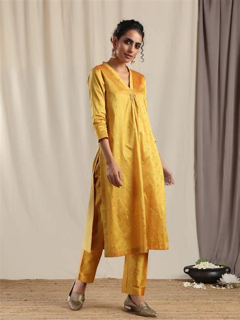 Yellow Silk Kurta Pant Set – trueBrowns