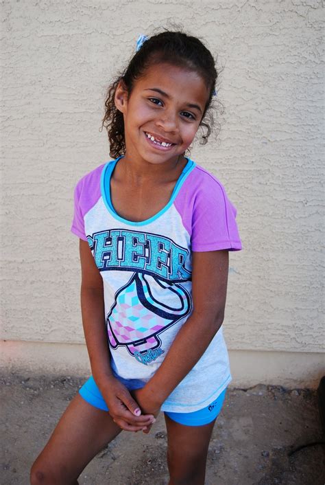 Emmie Model Grown Up Bobs And Vagene