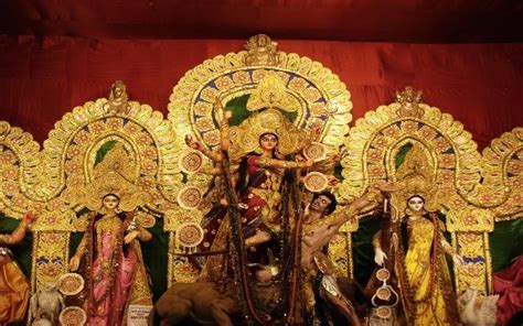Amazing Facts About Durga Puja | WhatsHot Kolkata