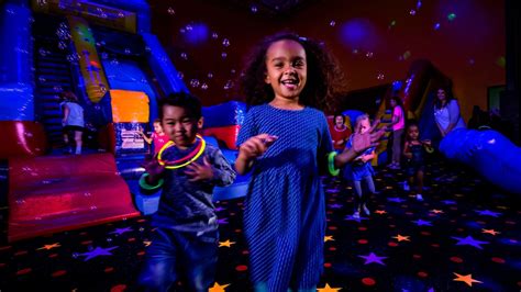 Kids Birthday Party Place | Indoor Bounce House | Pump It Up