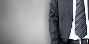 Cómo atar una corbata - 7 pasos