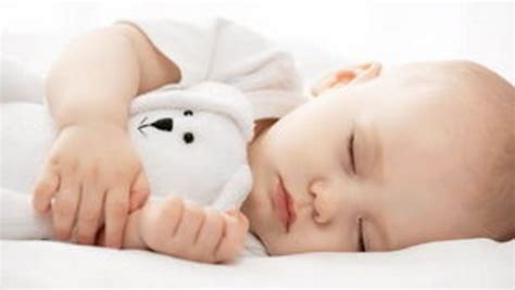 宝宝睡觉不踏实的原因-百度经验