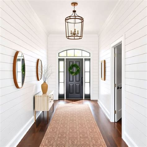 20 Shiplap Entryway Ideas for A Fresh Look