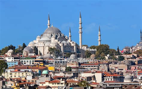 先入為主的黑與白──從我們對土耳其的刻板印象談起｜萊拉／伊斯坦堡情旅日記｜換日線