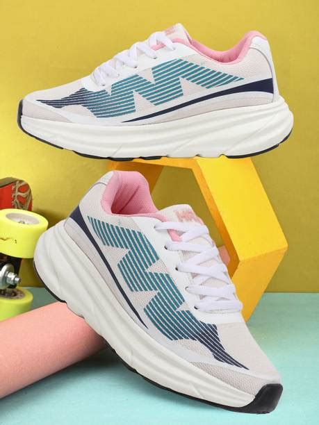 Hrx By Hrithik Roshan Womens Sports Shoes - Buy Hrx By Hrithik Roshan ...