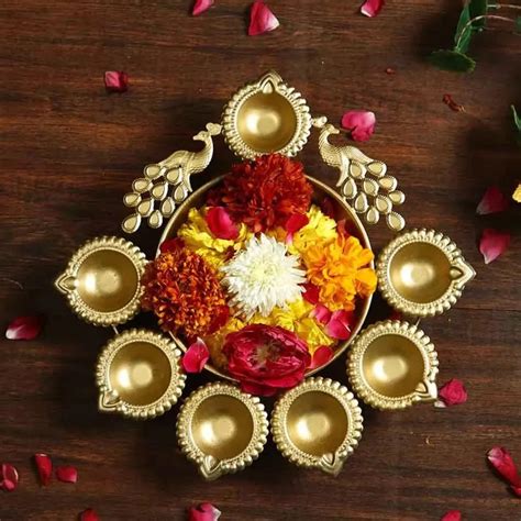 Peacock Design Diya Decoration Golden Urli - 12 inch – Ikkasa